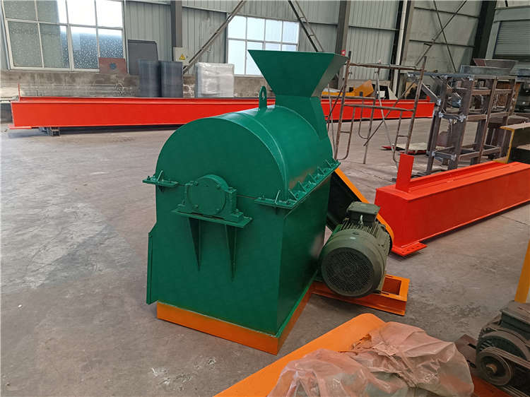 生產(chǎn)有機(jī)肥破碎加工設(shè)備廠家 興達(dá)半濕物料粉碎機(jī) 型號齊全 糞便發(fā)酵碎料機(jī)